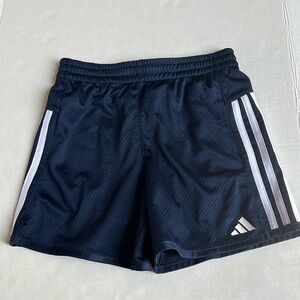 Adidas Girls Mesh Shorts EUC